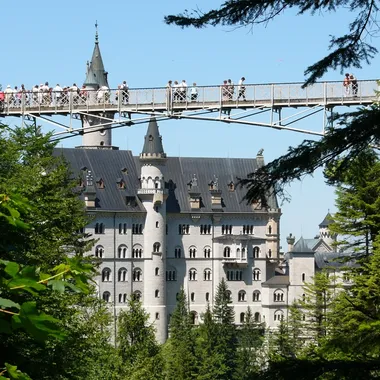 Pöllatschlucht - 20050619 130750 Marienbruecke Neuschwanstein