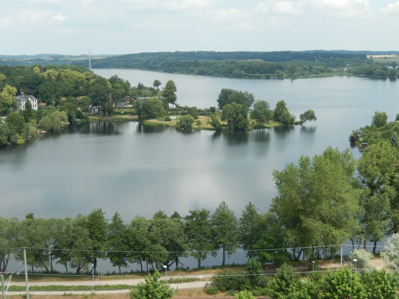 Müritz-Nationalpark - 20180611.Müritz-Nationalpark.Blick von der Müritz zum Nationalpark.-083