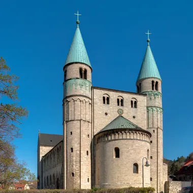 Stiftskirche St. Cyriakus in Gernrode - 20190419 Gernrode StCyriakus DSC07781 HDRfusion PtrQs