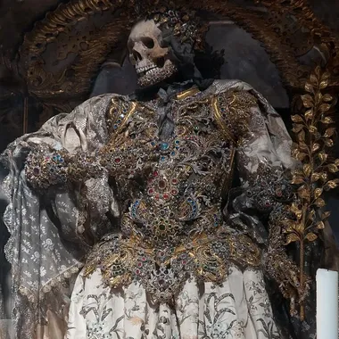 773px-mumie_-_basilika_waldsassen.webp