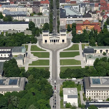 Königsplatz - Aerial image of the Königsplatz in Munich (view from the southeast)