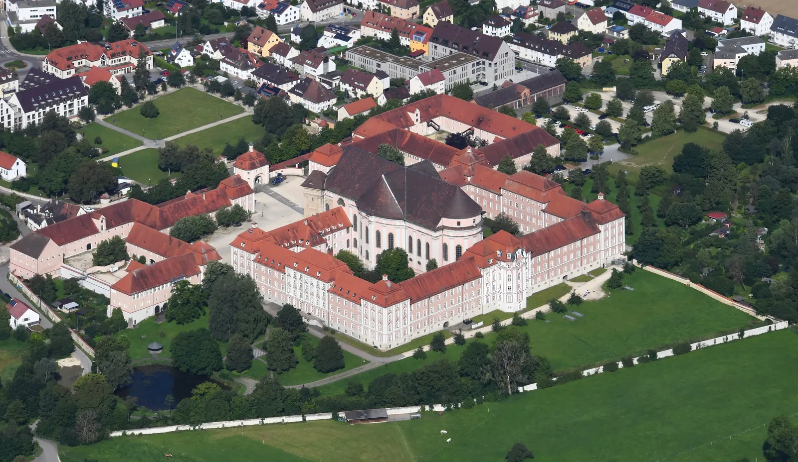 Kloster Wiblingen - Aerial image of the Wiblingen Abbey (view from the east)