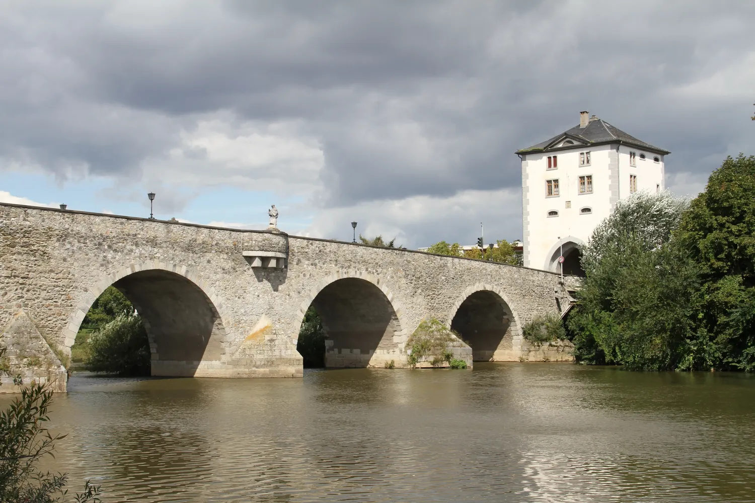 Statue von St. John von Nepomuk / Alte Lahnbrücke Limburg an der Lahn - Alte Lahnbruecke Limburg 2011 01