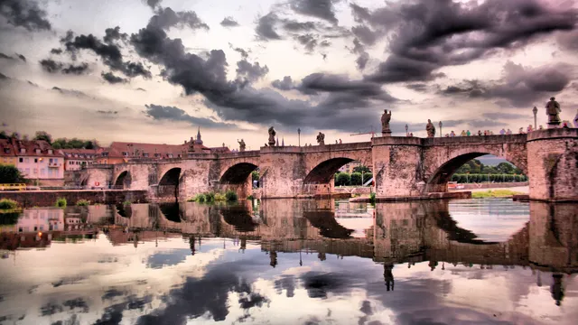 Alte Mainbrücke