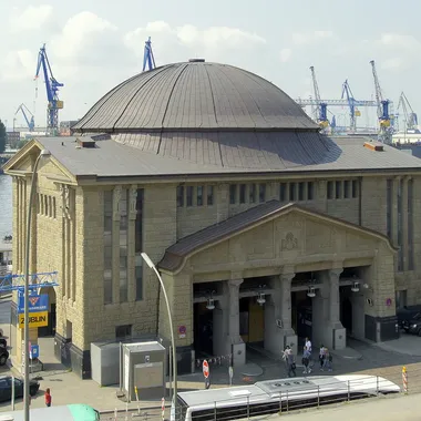 Alter Elbtunnel - Alter Elbtunnel , Hamburg , An den Landungsbrücken