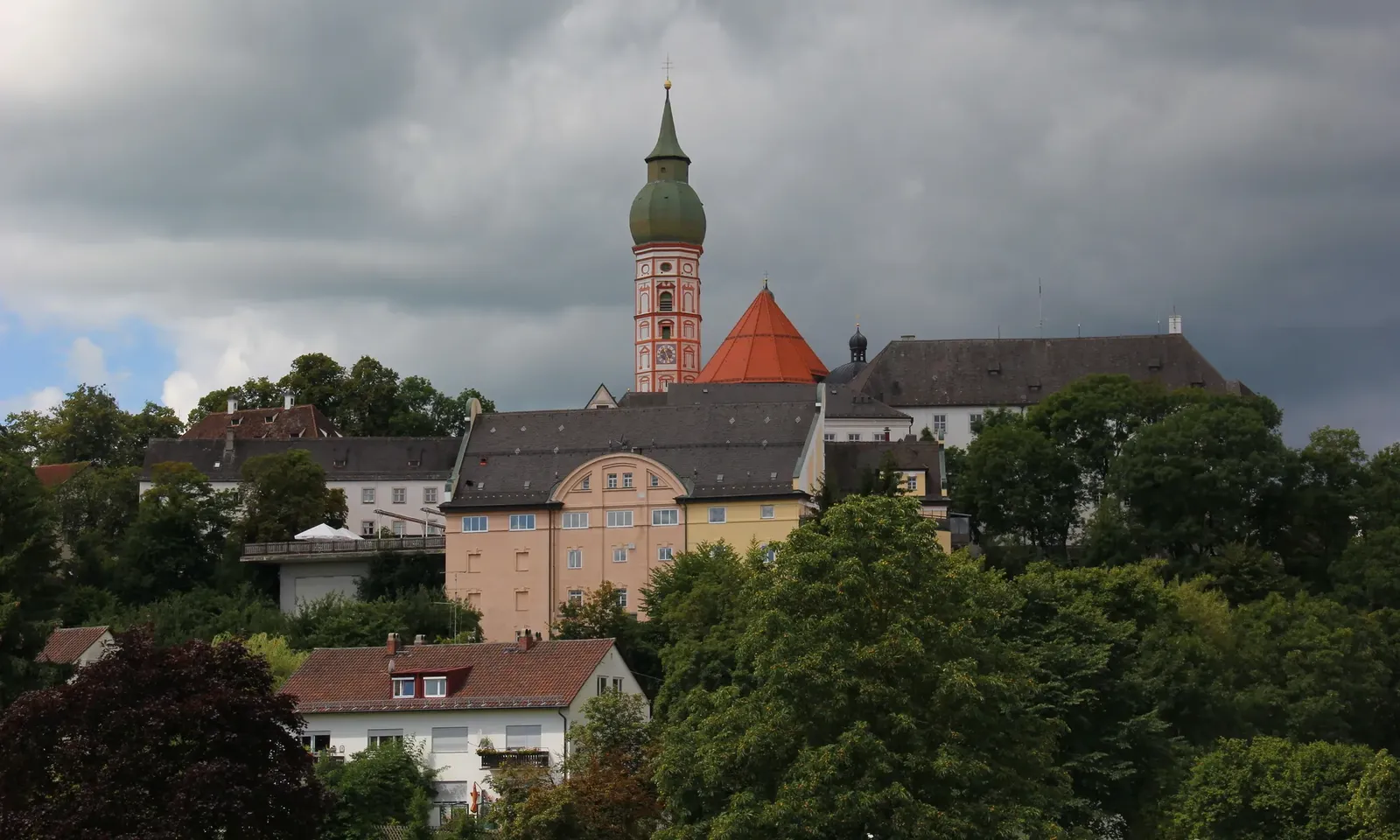 Kloster Andechs - Andechs, Kloster Andechs, Exterior 003