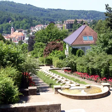 Wasserkunstanlage Paradies - Baden-Baden-Wasserkunst Paradies-06-abwaerts-gje