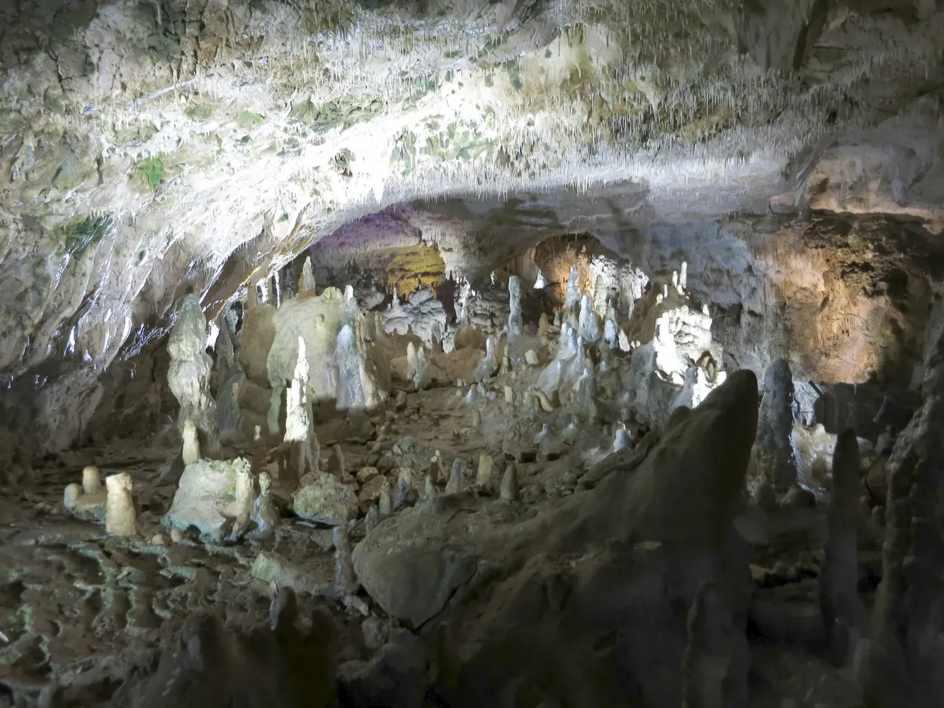 Bärenhöhle in Sonnenbühl - Baerenhoehle29