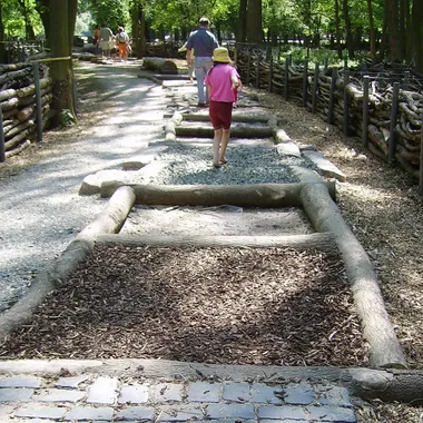 Barfusspark - Barfusspfad Tierpark Rheingoenheim 1