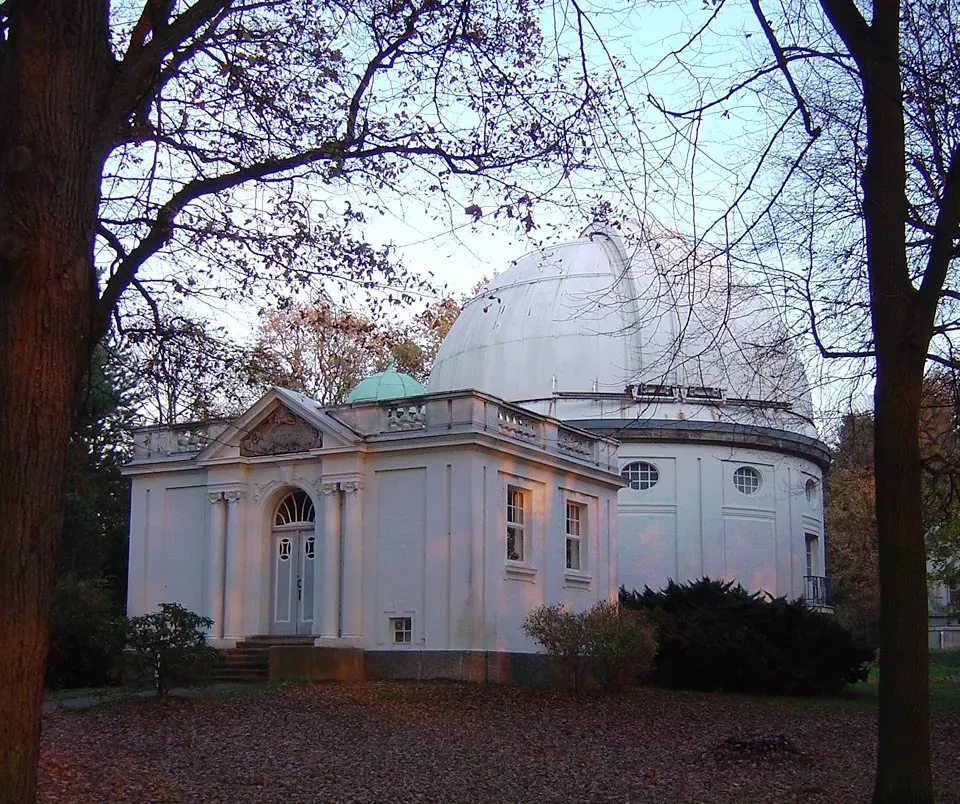 Hamburger Sternwarte in Bergedorf - Bdstern 1