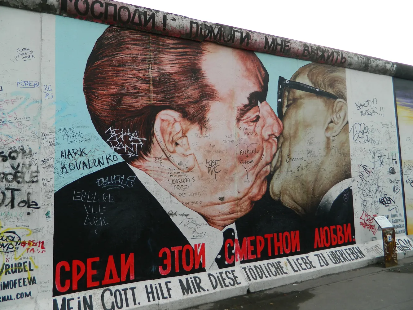 East Side Gallery - Berlin Wall6270
