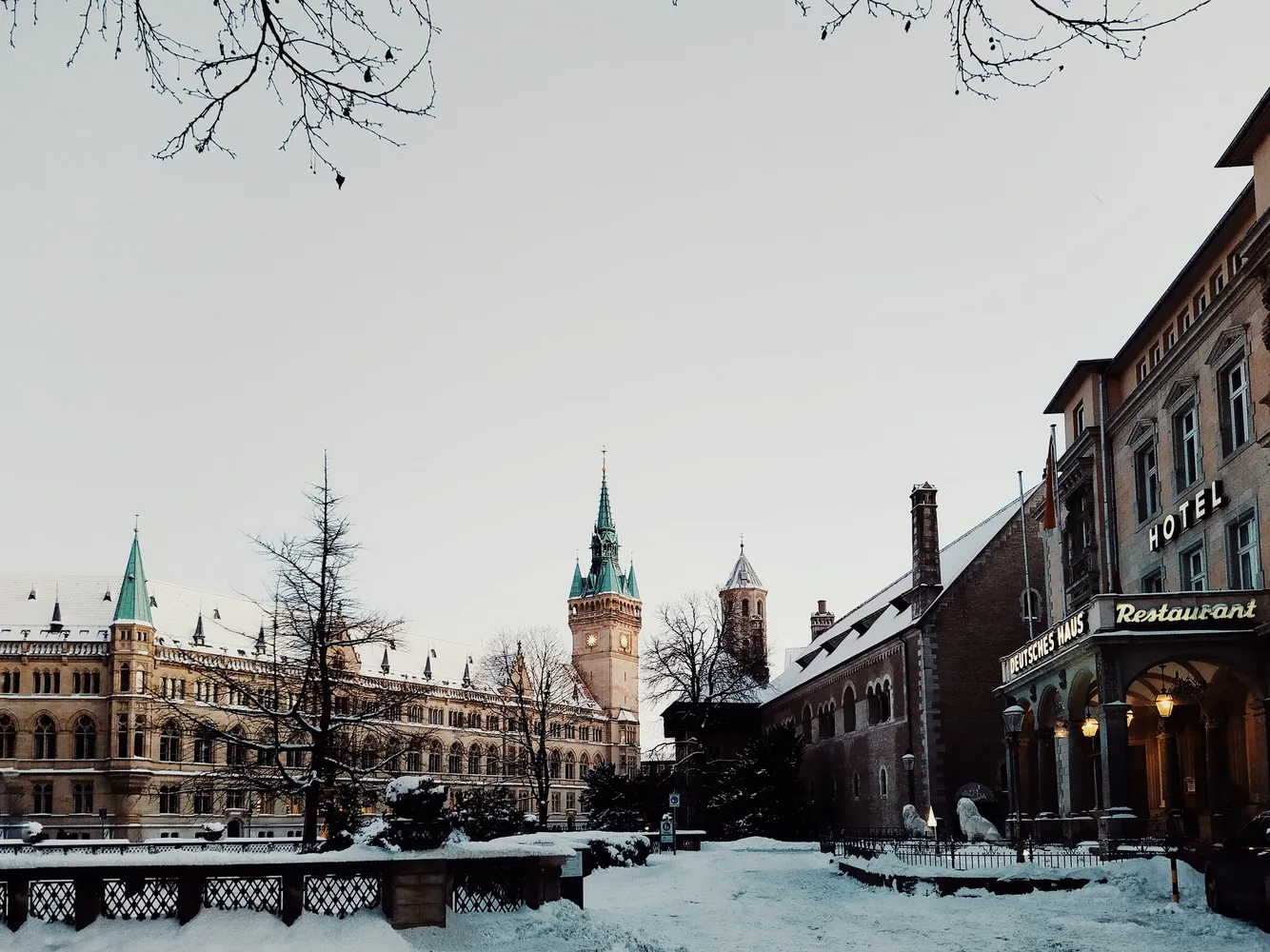 Rathaus - Braunschweig after snowfall