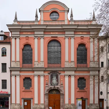 Bürgersaalkirche - Bürgersaalkirche München, Außenansicht