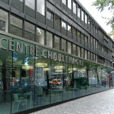 Centre Charlemagne - Centre Charlemagne01