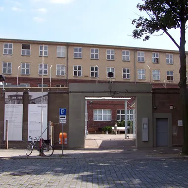 Gedenkstätte Berlin-Hohenschönhausen - Clp 20080821 Gedenkstätte Berlin-Hohenschönhausen Eingang
