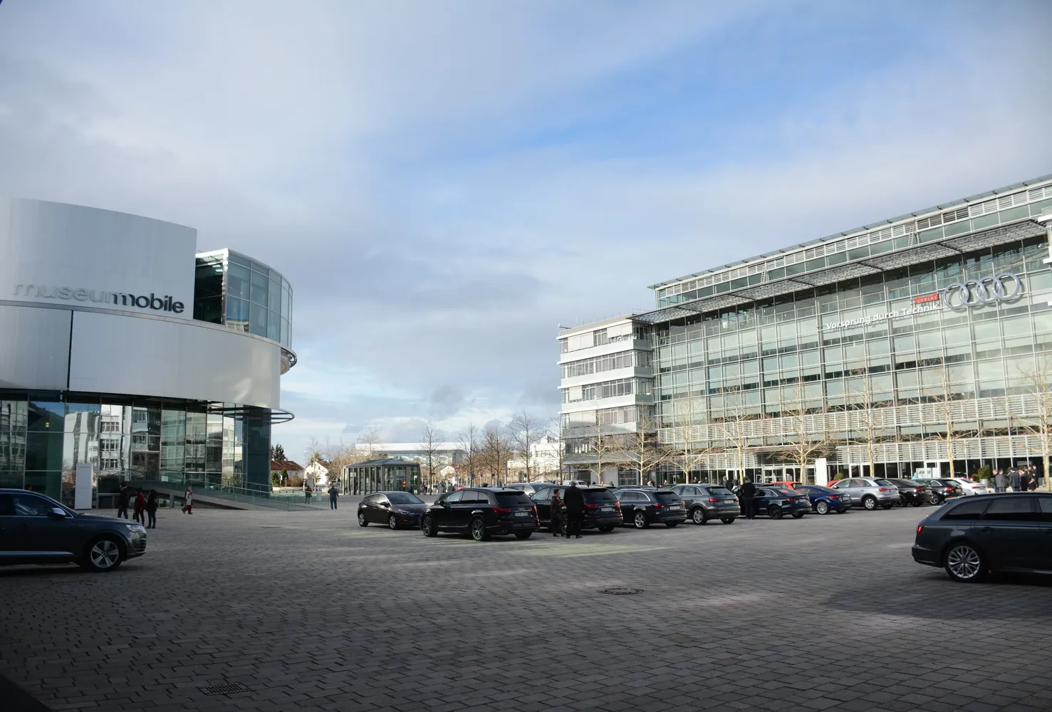 Audi Forum und Museum Mobile - Das Audi Forum Ingolstadt