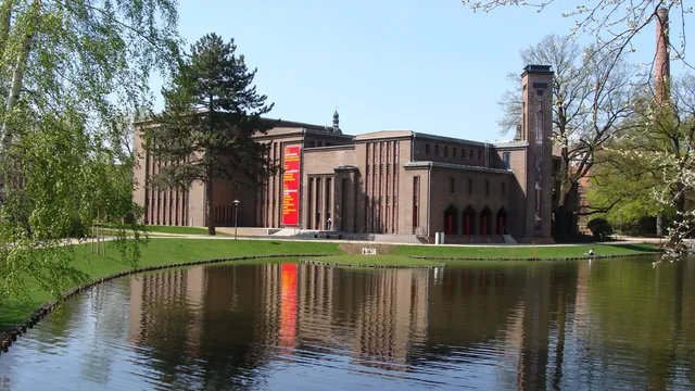 Brandenburgische Landesmuseum für moderne Kunst | Dieselkraftwerk Cottbus