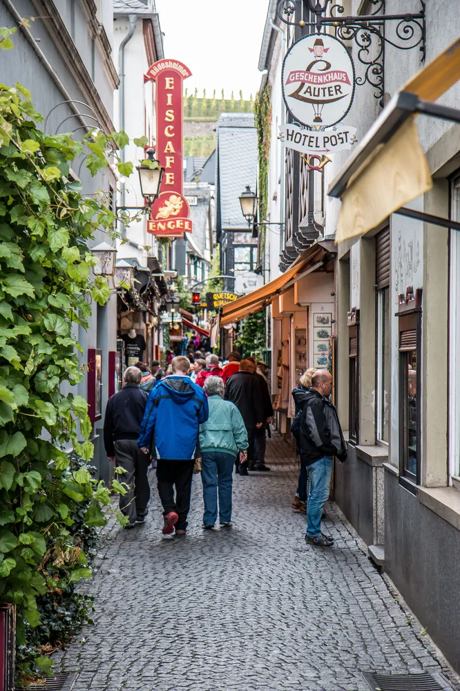 Drosselgasse - Drosselgasse Old Town Rudesheim am Rhein Germany (2 of 23) (37676226281)
