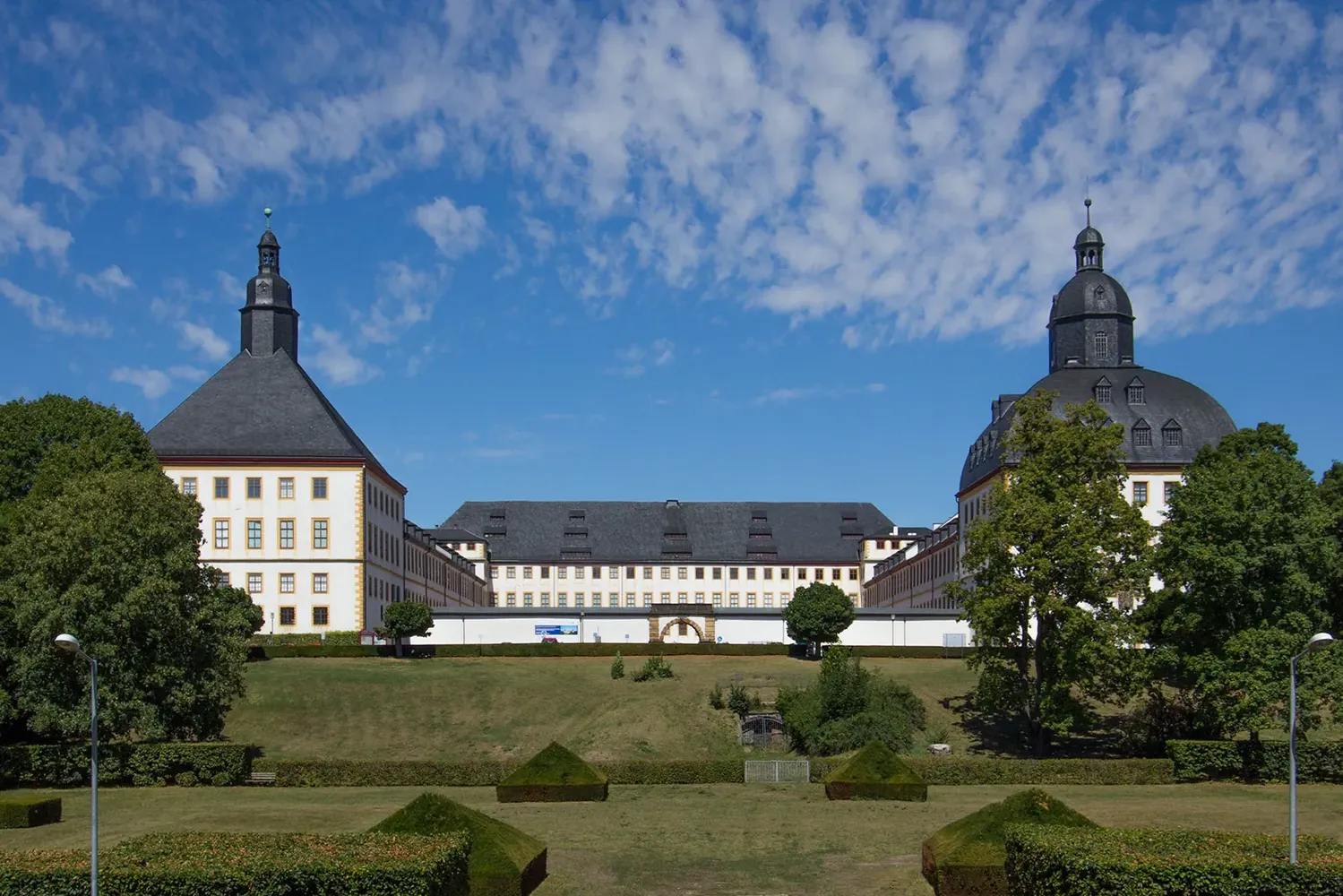 Schloss Friedenstein - Gotha-schloss-friedenstein-westen