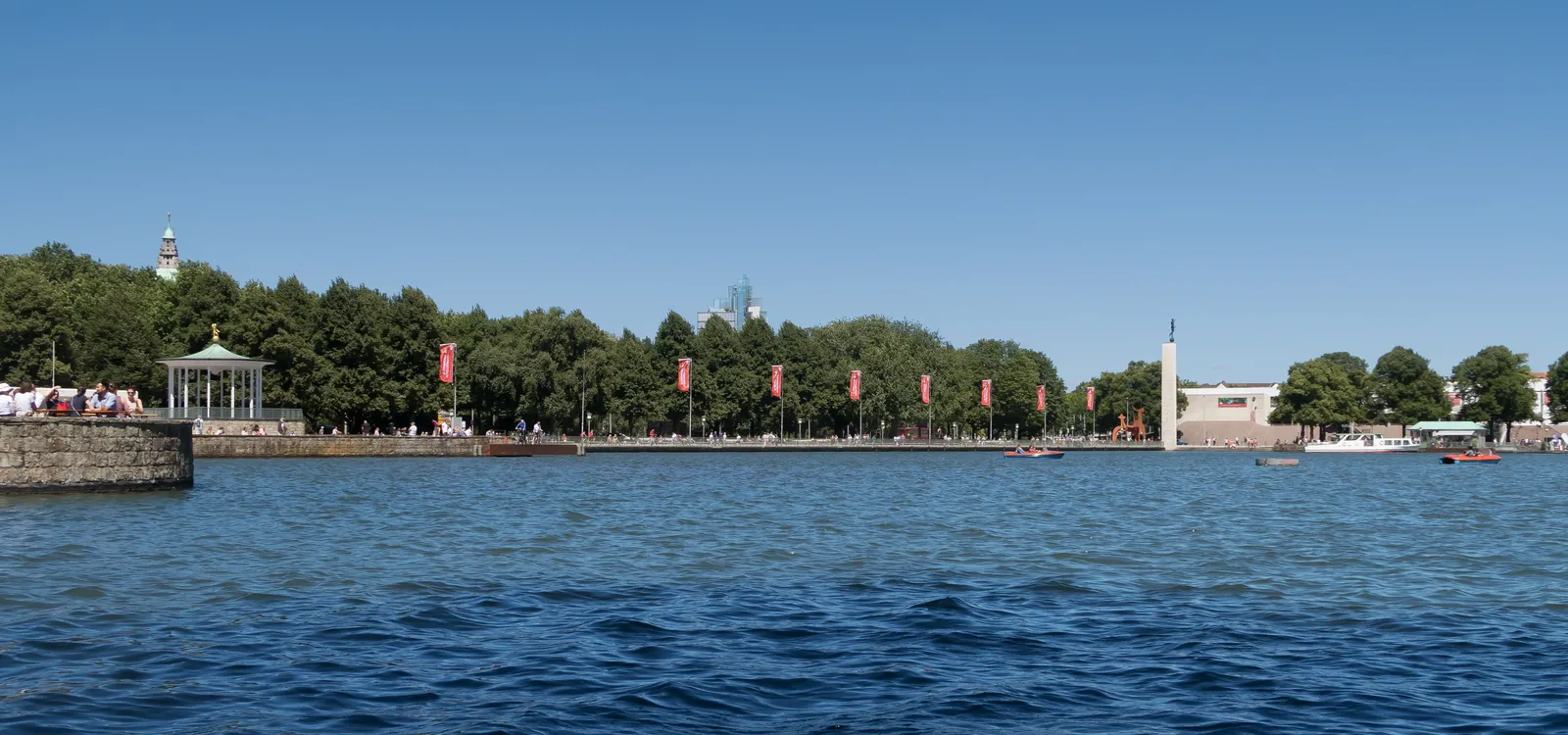 Maschsee - Hannover, de Maschsee vanaf de Karl Thiele Weg IMG 4534 2018-07-01 14.20