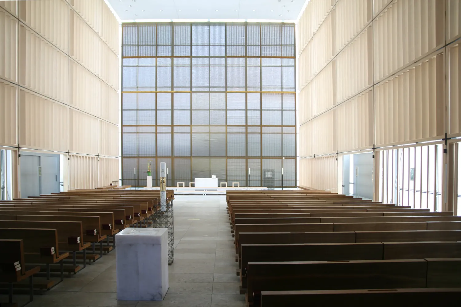 Herz-Jesu-Kirche - Herz-Jesu-Kirche Muenchen nave