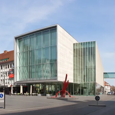 Kunsthalle Weishaupt - Kunsthalle Weishaupt Frontseite