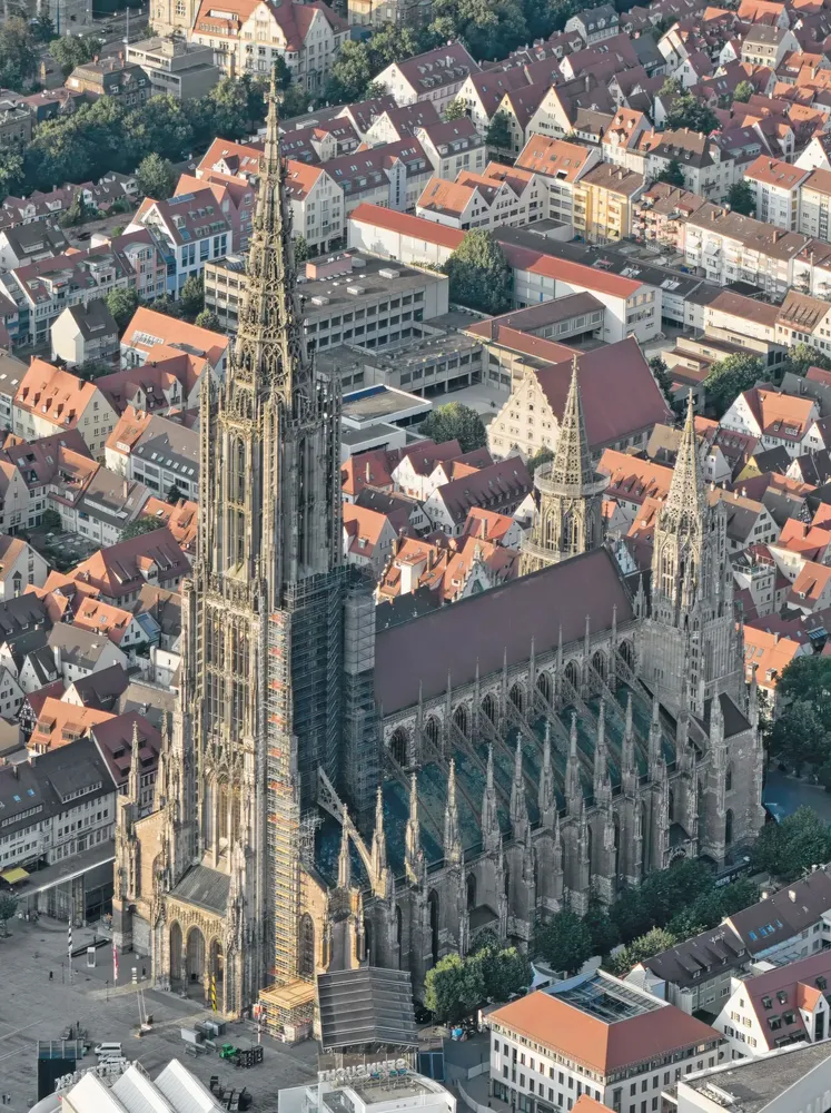 Ulmer Münster - Landappbw 526530 1820 Ulmer Münster Luftaufnahme Ulmer Münster (cropped)