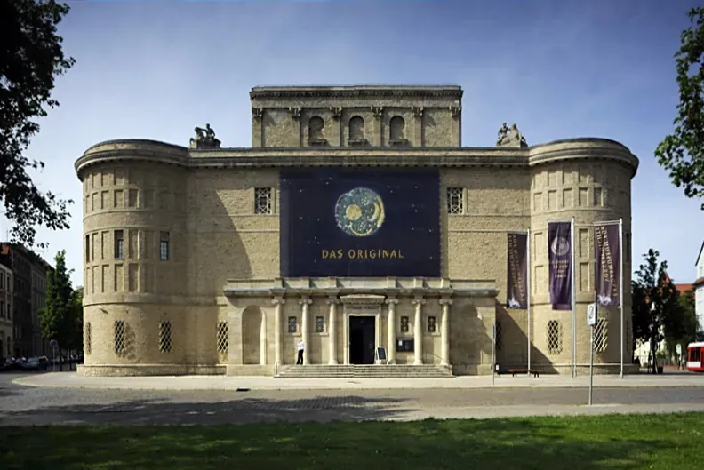 Landesmuseum für Vorgeschichte - Landesmuseums für Vorgeschichte Sachsen-Anhalt in Halle - Außenansicht