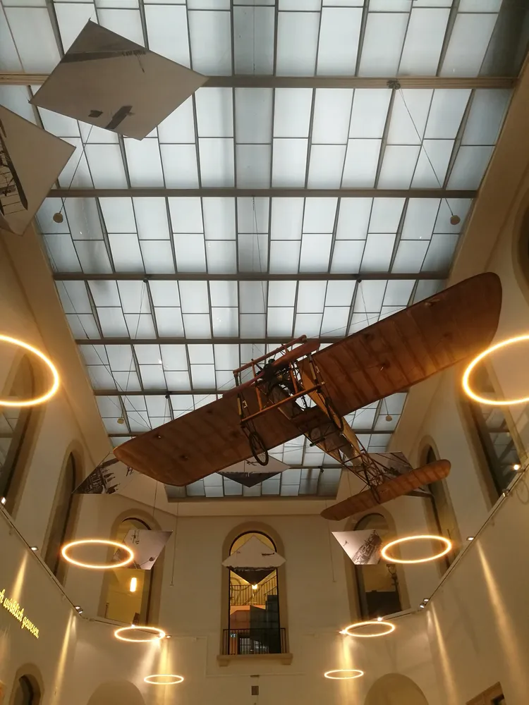 Verkehrsmuseum - Lichthof des Verkehrsmuseums Dresden am Abend