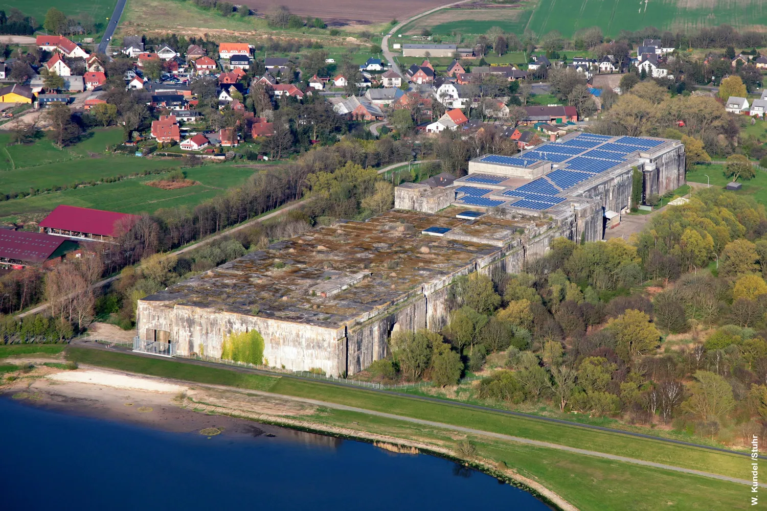 U-Boot Bunker Valentin - Luftbild Bunker Valentin