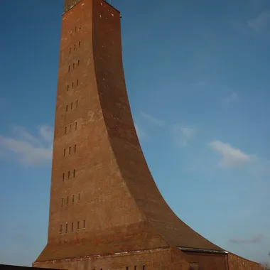 U-Boot-Ehrenmal und Laboe - Marine - Ehrenmal Laboe