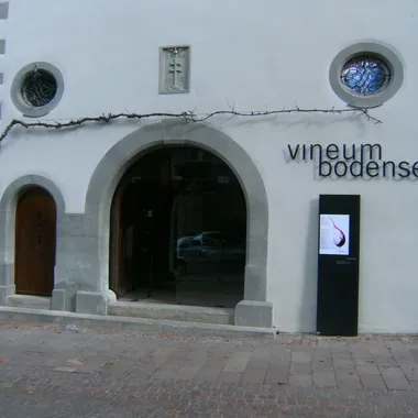 Vineum Bodensee in Meersburg - Meersburg-vorburggasse-vineum-eingang