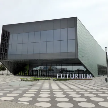 Futurium - Mitte Kapelle-Ufer Futurium-001