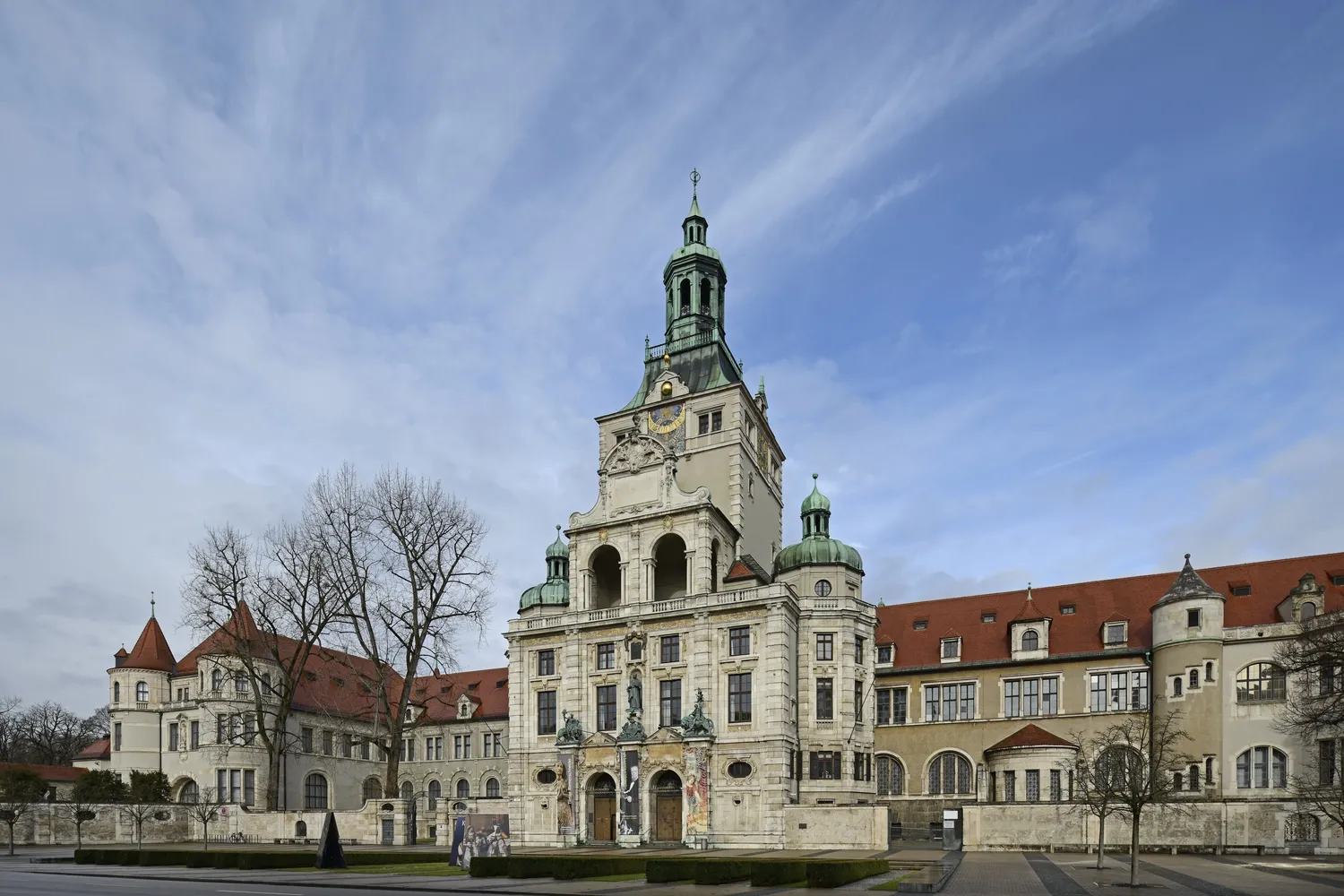 Bayerisches Nationalmuseum - Mueprinzregstrbnatmus20012018c85