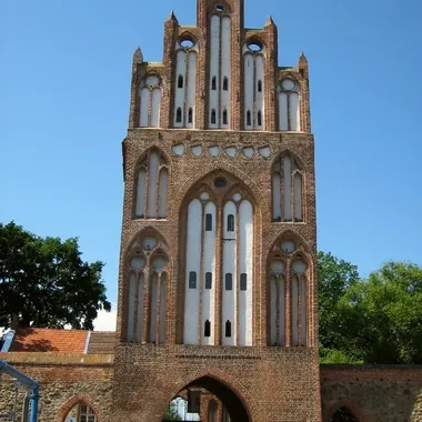 Regionalmuseum Neubrandenburg - NB-Treptower-Tor-11-IV-2007-060