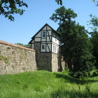 Mittelalterliche Wehranlage Neubrandenburg - NB-Wiekhaus-11-IV-2007-113
