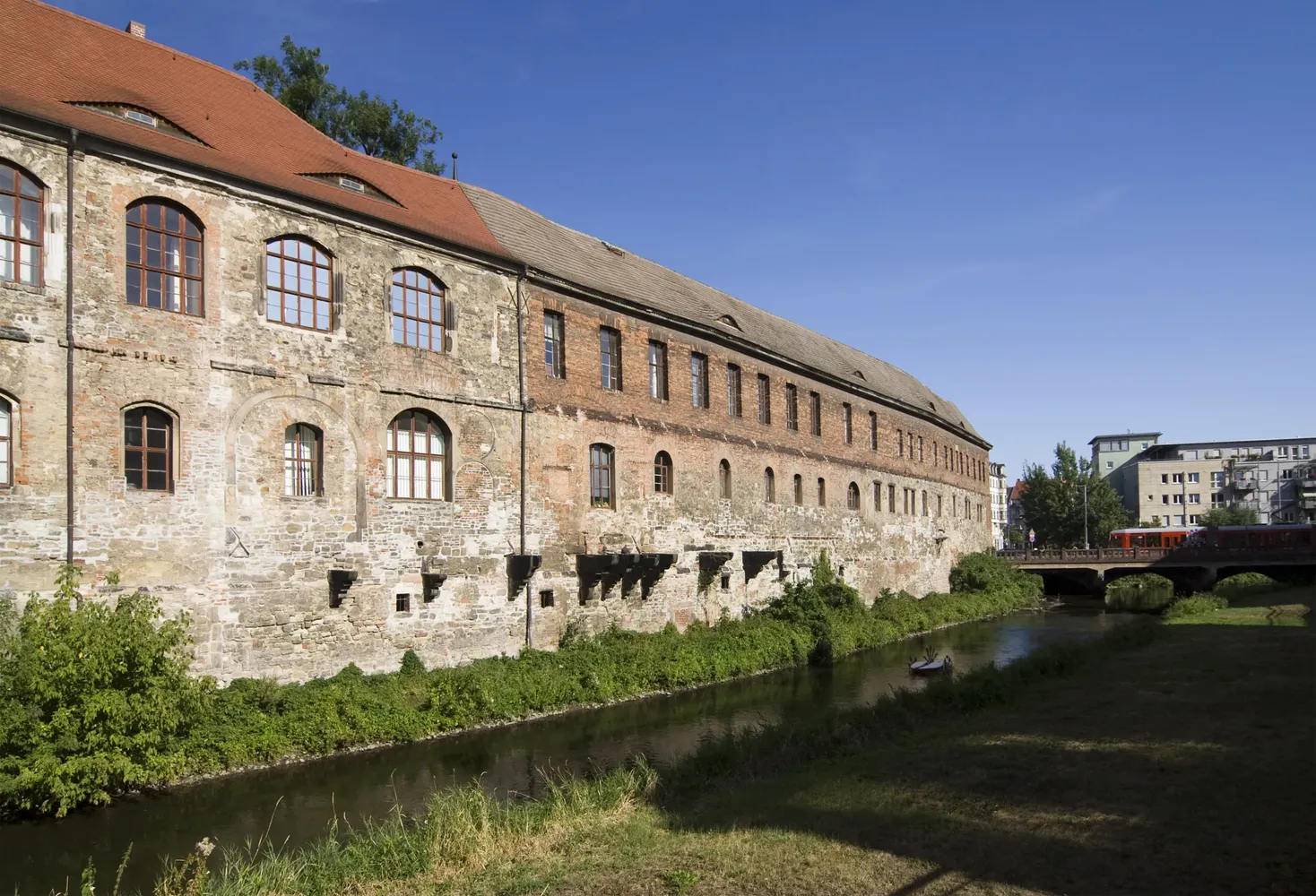 Neue Residenz - Neue Residenz Halle