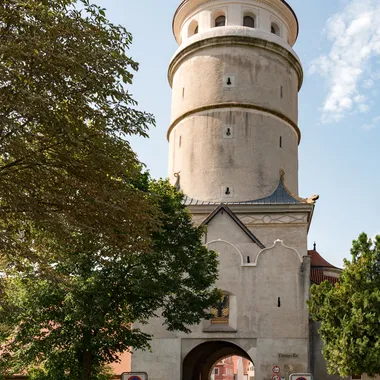 Stadtmauermuseum - Nördligen, Stadtbefestigung, Löpsinger Tor von Nordosten 20170826 001