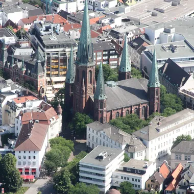 St. Lamberti-Kirche - Oldenburg Luftaufnahme PD 161