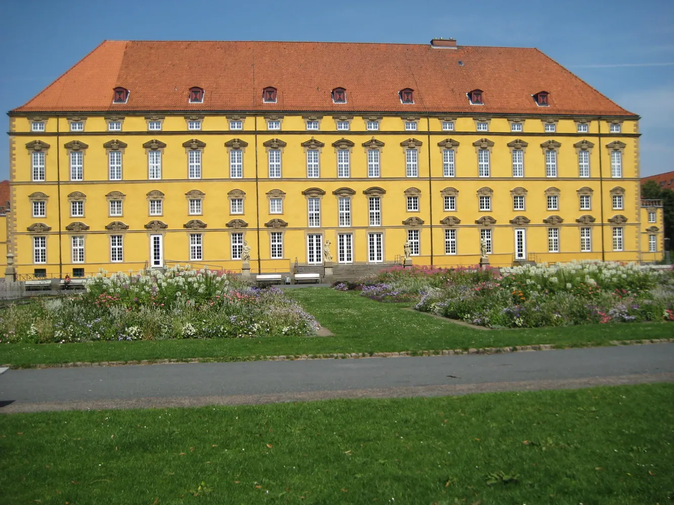 Schloss Osnabrück - OSSchlossOsnabrückvomGarten2008