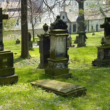 Historischer Nikolaifriedhof - Östlicher Bereich