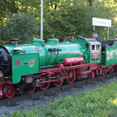 Dresdner Parkeisenbahn - Parkeisenbahn Dresden Dampflokomotive Moritz - Bf Am Strassburger Platz 2008-08-31