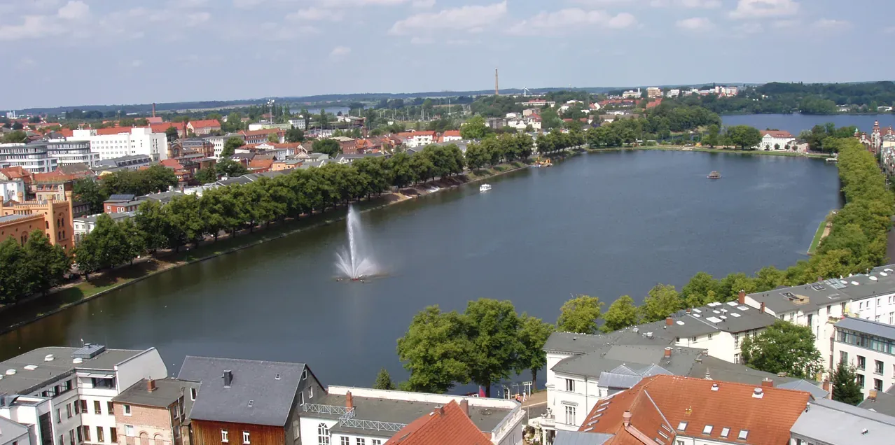 Pfaffenteich und Innenstadt - Pfaffenteich (Schwerin)