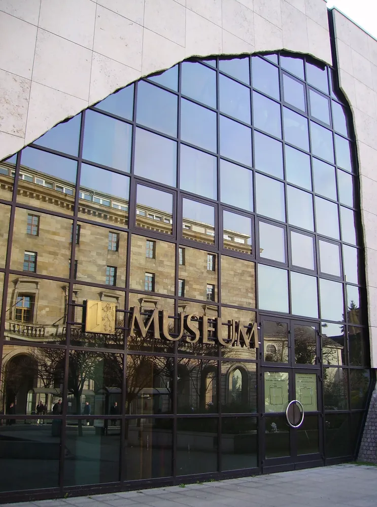 Reiss-Engelhorn-Museen (REM) - Reiss-Museum Mannheim Portal