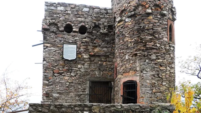 Künstliche Ruine Rossel