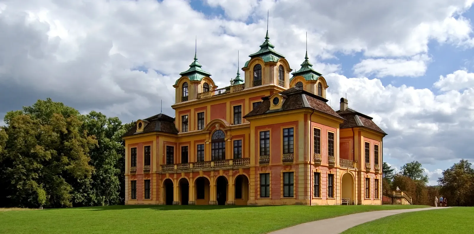Schloss Favorite - Schloss favorite park blick