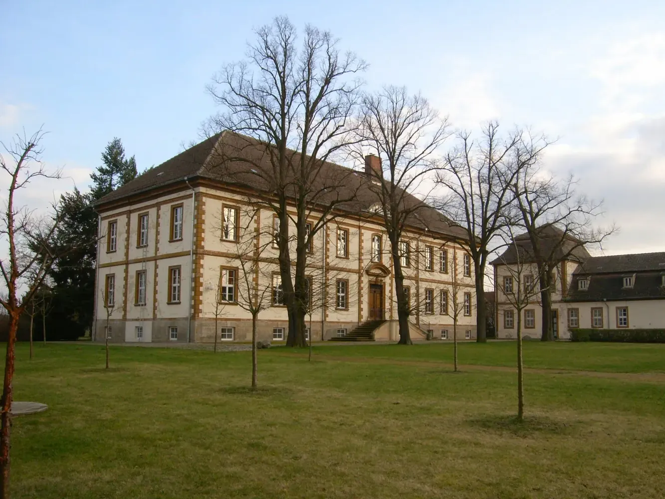 Schlosspark Großkühnau - Schloss Großkühnau