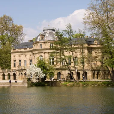 Seeschloss Monrepos - Schloss Monrepos 1