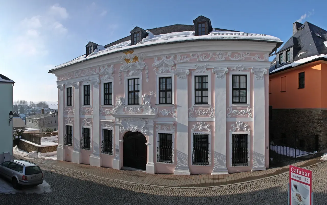 Das Museum fur Bergmannische Volkskunst - Schneeberg - Bortenreuther-Haus (01-2)