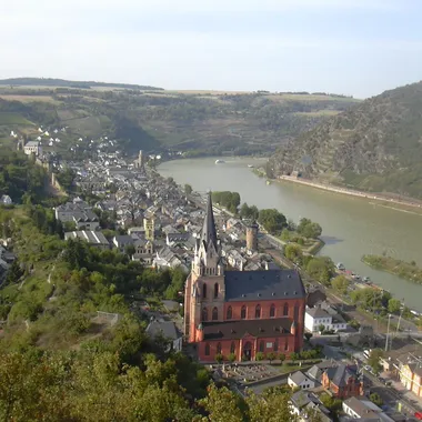 Altstadt Oberwesel - Schönburg Flaggenwiese